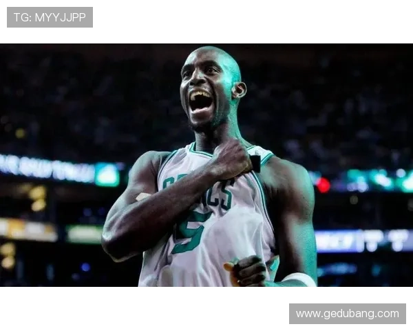 加内特误以为出席聚会却是牌局活动结果提前离场引发关注 加内特误以为出席聚会却是牌局活动结果提前离场引发关注